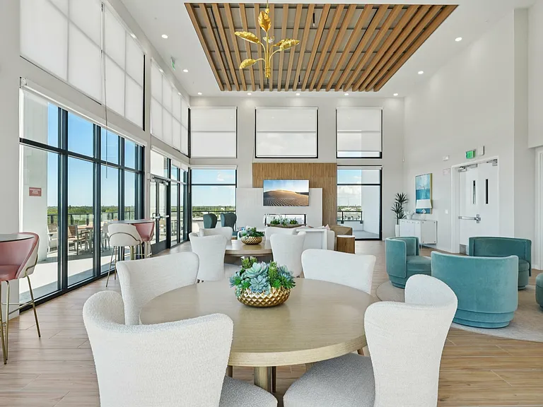 Marina Club Apartment homes — Photo 20