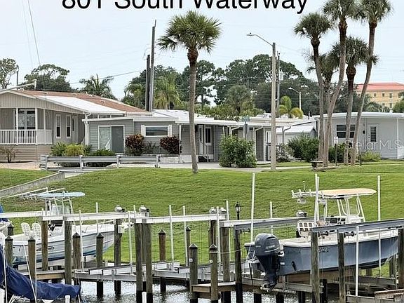 3rd image of 801 S WATERWAY