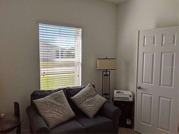 5th image of 733 Chipper Dr