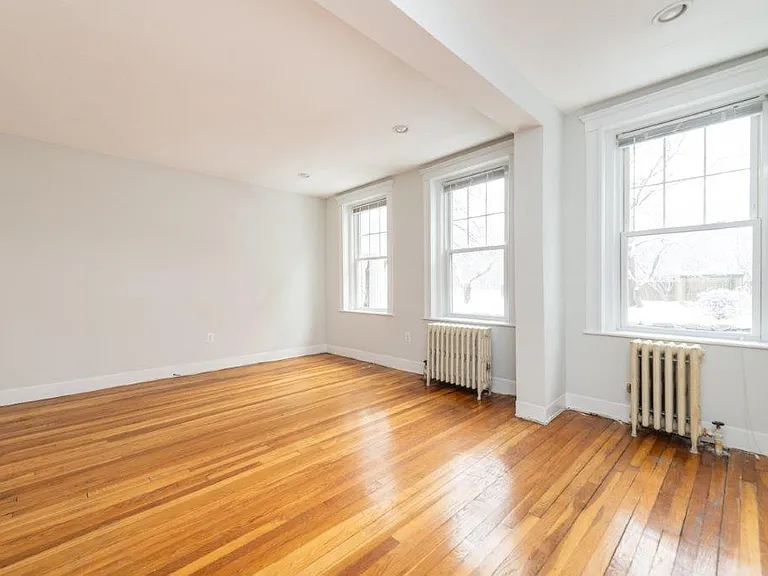 286 Chestnut Hill Ave #5 — Photo 5