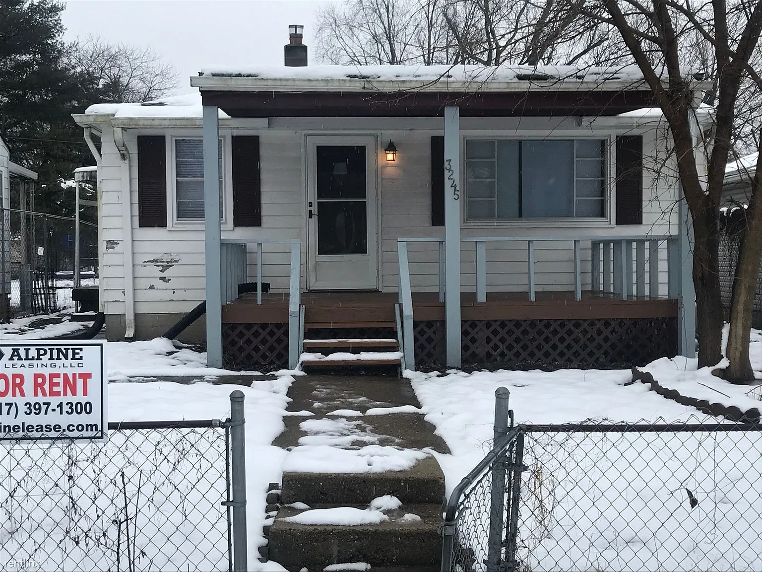 3245 Mars Hill St photo 1