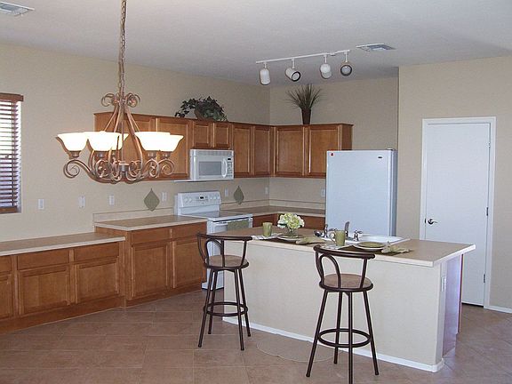 2nd image of 488 E Harold Dr