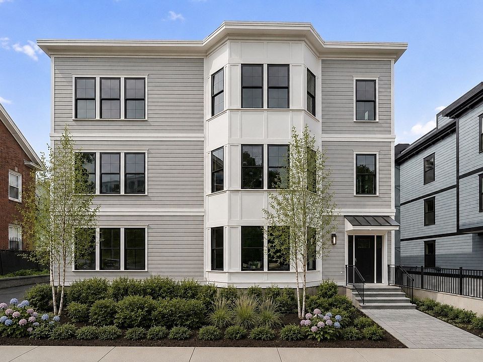 1st image of 228 Washington St #2
