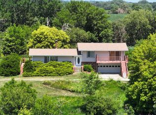 2477 Easton Trl, Woodbine, IA 51579