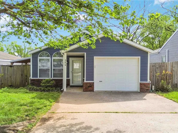 206 NW J St, Bentonville, AR 72712