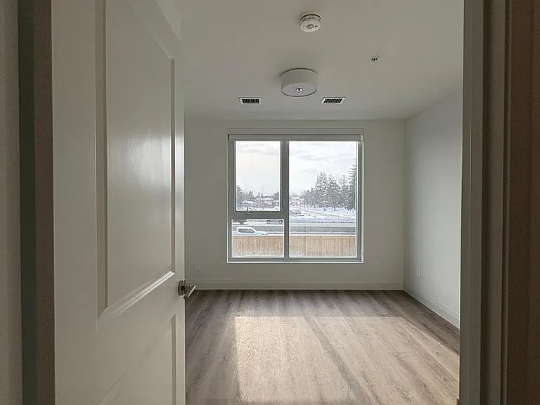 1333 Weber St E #213 — Photo 6