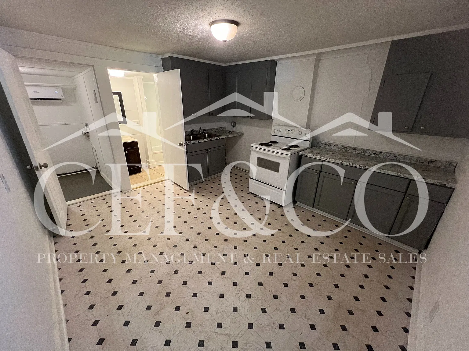 2 bed, 644 sqft, $725 — Photo 2