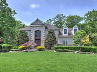 323 Timber Hill Dr, Morganville, NJ 07751