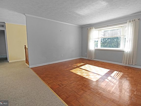 5th image of 4221 Graceton Rd