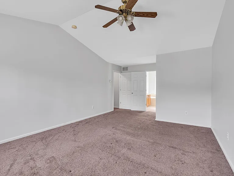 333 Nighthawk Ln — Photo 30