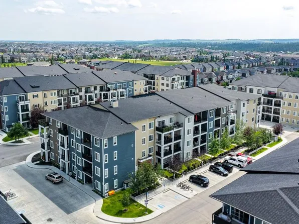 151 W Legacy Main St SE #5212, Calgary, AB T2X 4A4