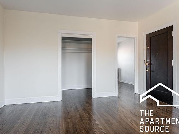 2nd image of 2659 N Spaulding Ave #223F