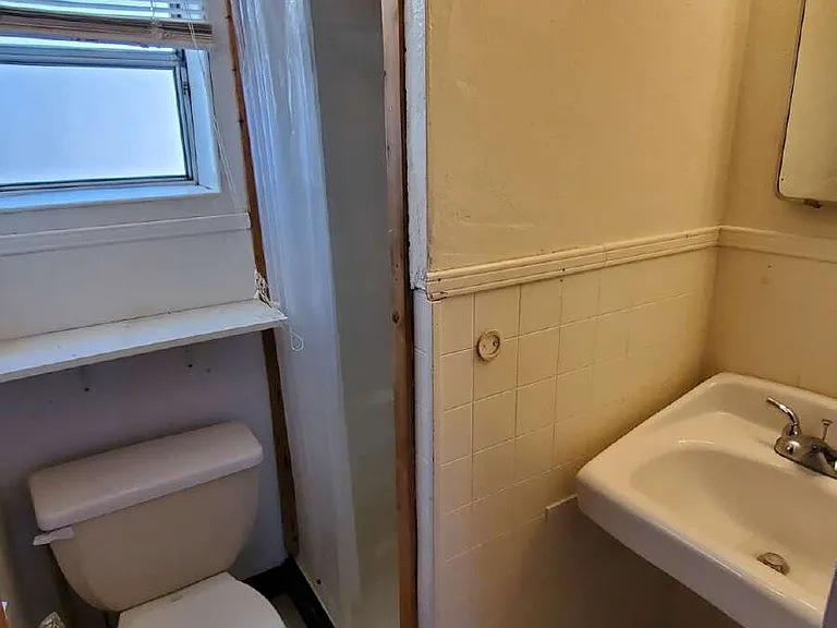 1802 Rumsey Ave #8 — Photo 4
