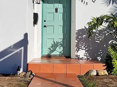 2nd image of 3415 Arizona St