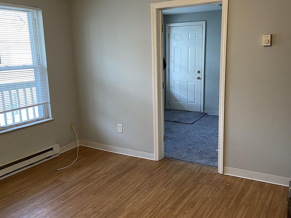 2nd image of 285 Concord St #11243363