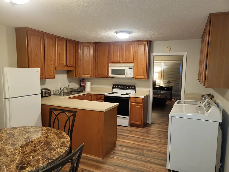 1604 Dalloz Rd #B — Photo 5