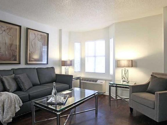 5th image of 4040 S Carrollton Ave #503