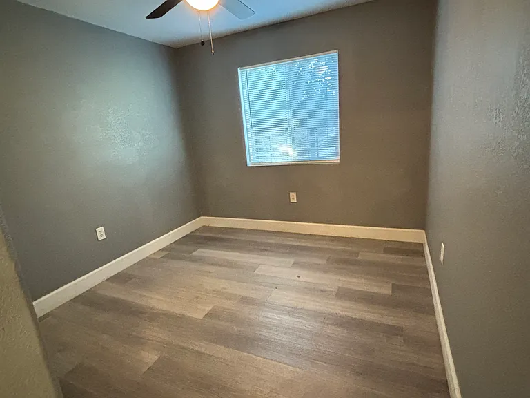 1000 Delfino Ln — Photo 6