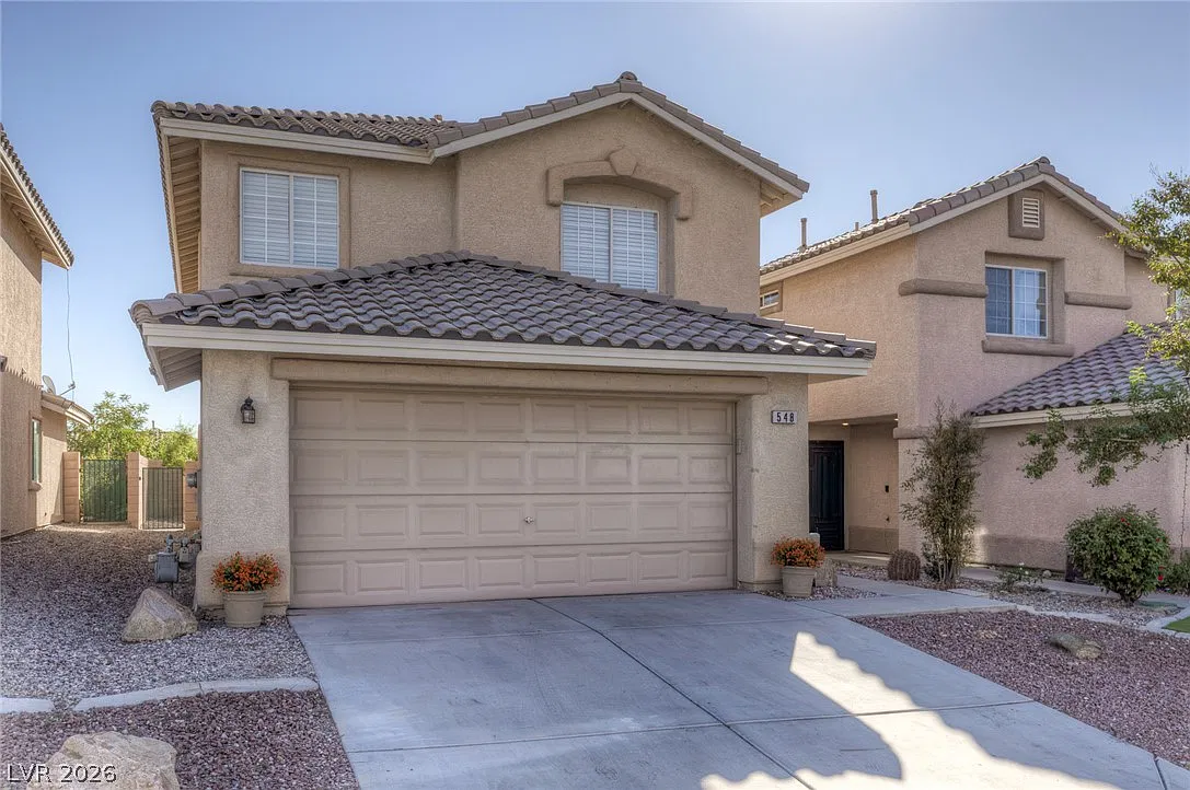 3 bed, 2.5 bath, 1683 sqft, $2,500 — Photo 2