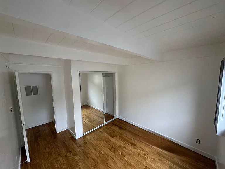 5415 West San Vicente — Photo 12