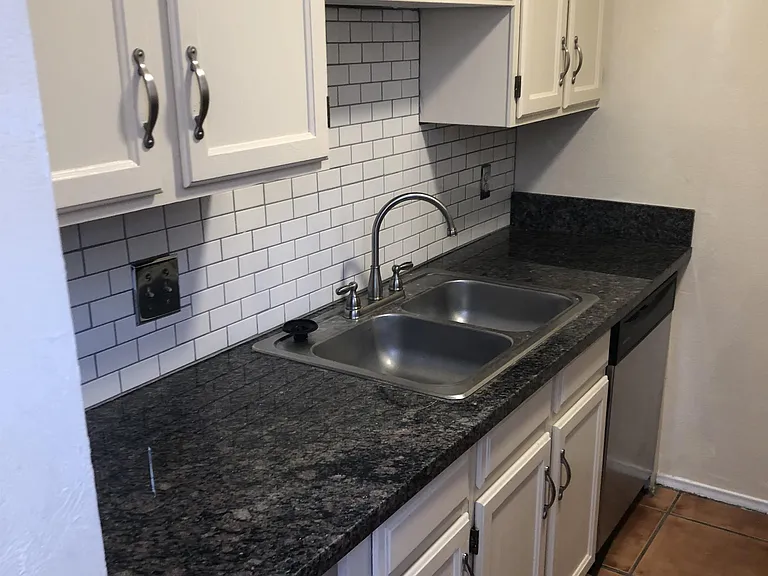 2601 W Broadway Blvd #O-389 — Photo 34