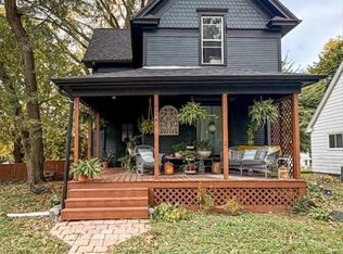 100 N Russell St, Denver, IA 50622