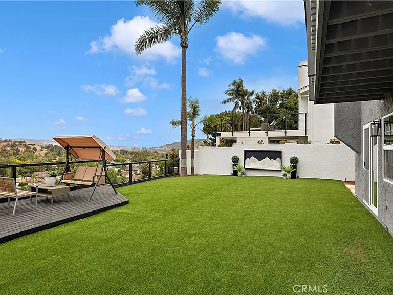 29252 Country Hills Rd — Photo 25