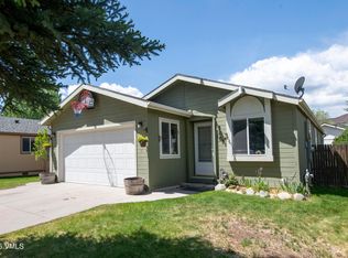 103 Pinon St, Gypsum, CO 81637