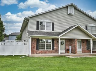 131 Dessie Hts, West Henrietta, NY 14586