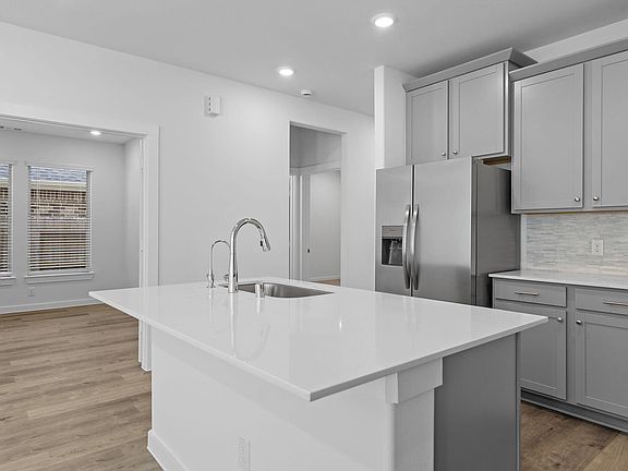 5th image of 17119 Bluebonnet Creek Trl