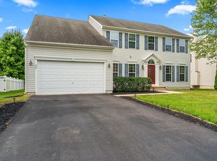608 Archibald Ln, Florence, NJ 08518