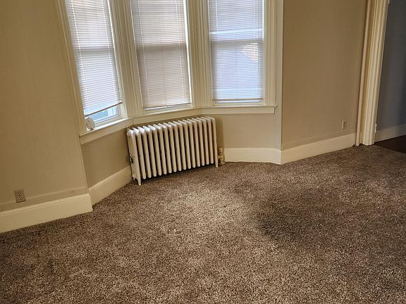 3rd image of 54 Washington St #942