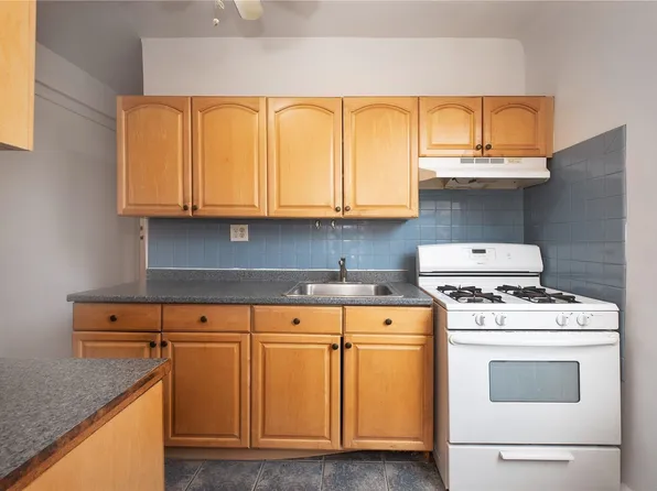 72-15 37 Avenue #2E, Jackson Heights, NY 11372