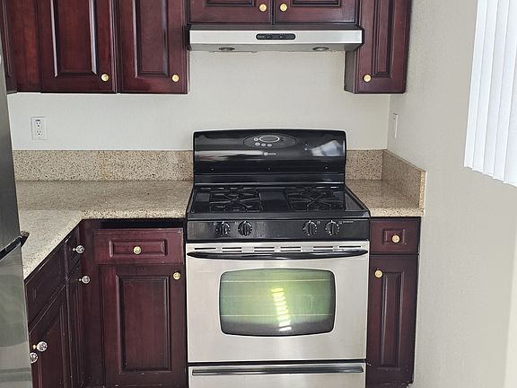 5th image of 2230 E Ocean Blvd APT 4