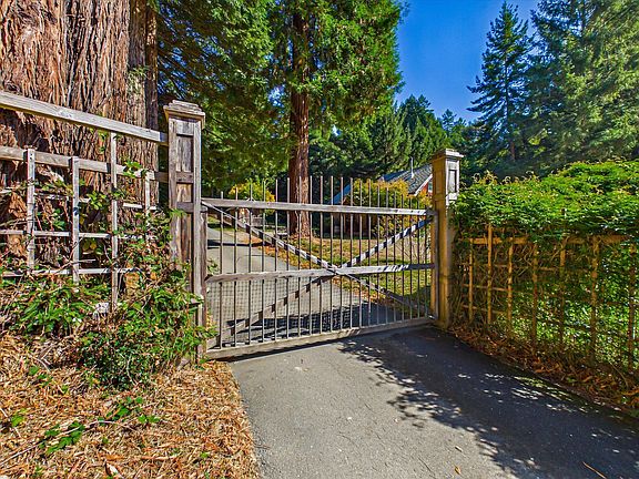 2nd image of 2840 Buttermilk Ln