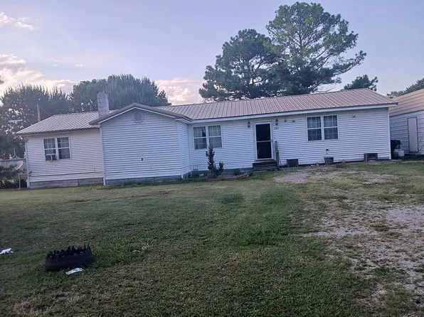 284 Walnut St, Delaplaine, AR 72425