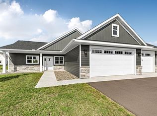 3085 Nottingham Rd S, Saint Cloud, MN 56301