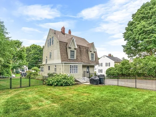 3 Morrison Ave, Stoneham, MA 02180