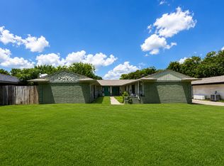 819 Bluebird Dr #821, Irving, TX 75061