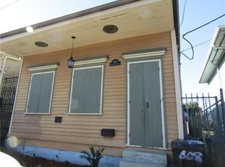 608 Lesseps St, New Orleans, LA 70117