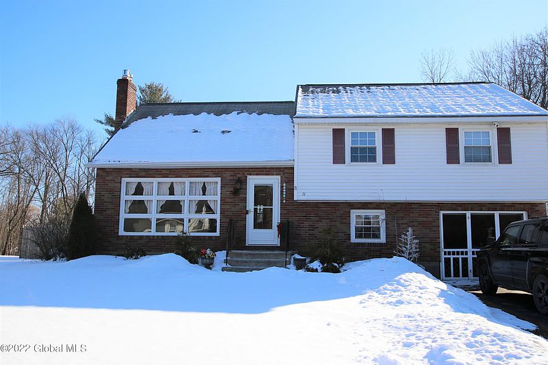 4th image of 11 Roslyn Drive