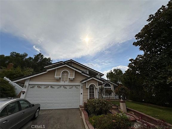 4th image of 3270 Somerdale St