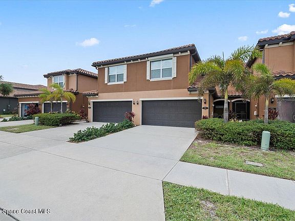 3rd image of 720 Simeon Dr