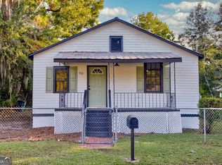 713 Atlanta St, Savannah, GA 31405
