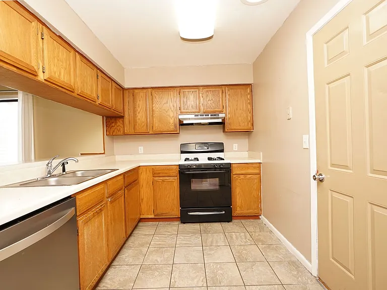 104 Cedar Ridge Way — Photo 11