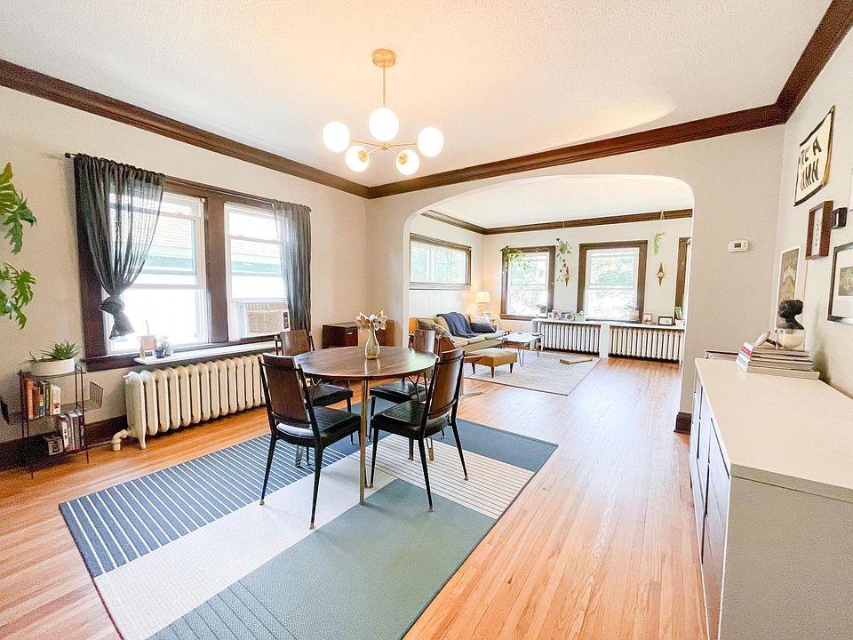 1st image of 912 Linwood Ave #2