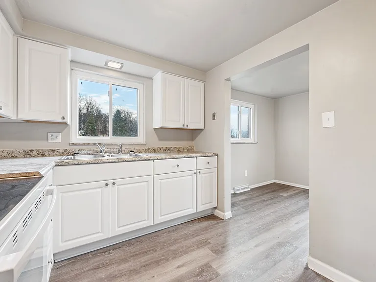 651 Wendel Rd #B — Photo 5
