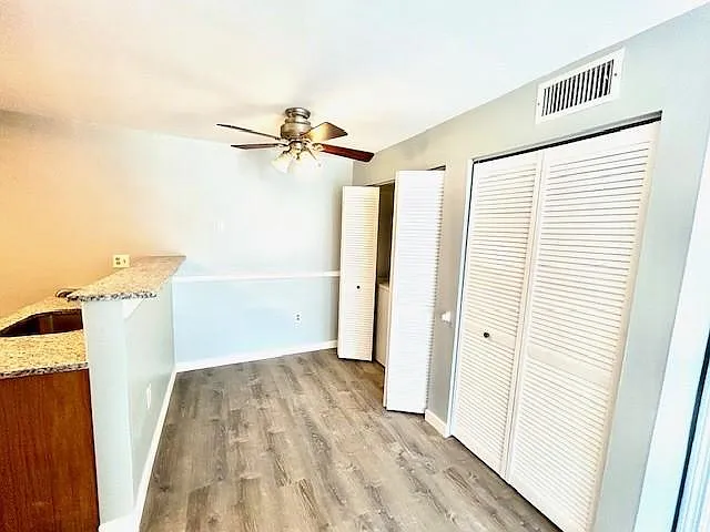18 Walden Dr #3 — Photo 3