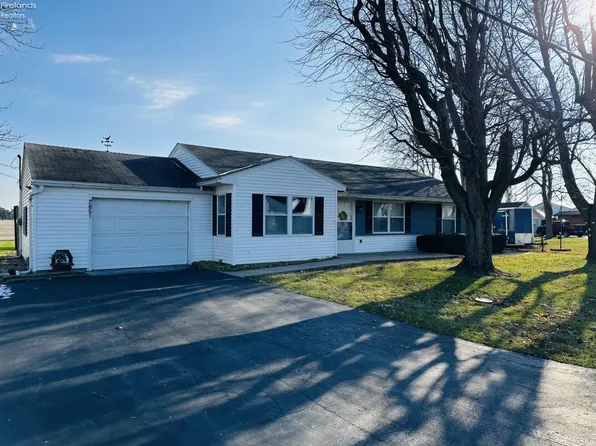 2581 N County Road 198, Fremont, OH 43420