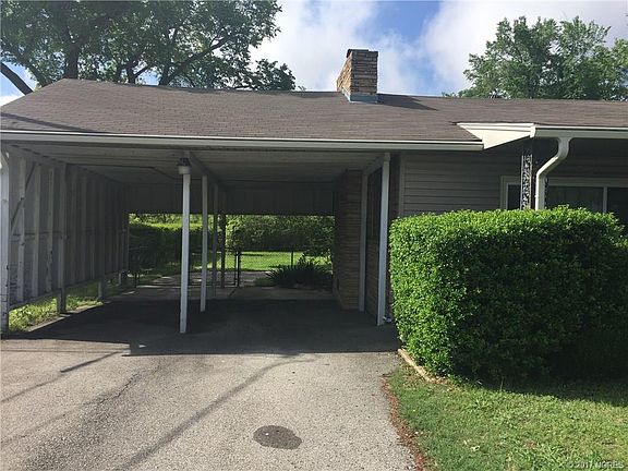 3rd image of 3320 W 51st St
